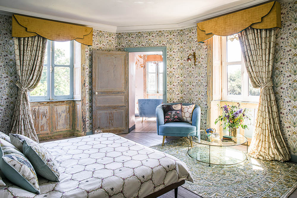 B&B The Chateau by Angel StrawbridgeHoneycomb bedding Potagerie full roomshot LS