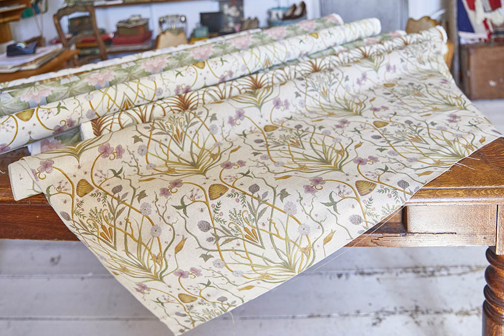 B&B The Chateau by Angel StrawbridgePotagerie fabric LS